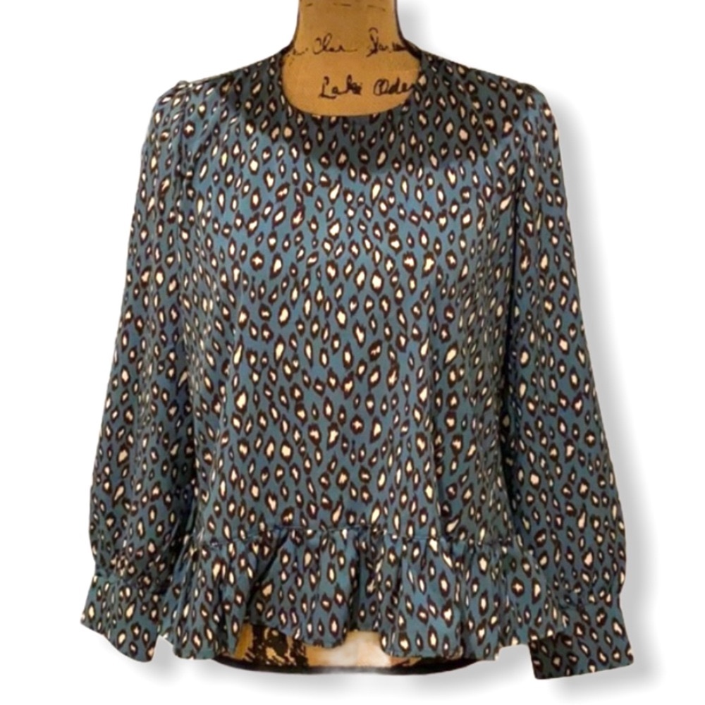 🆕 Vida Mia Animal Print Long-Sleeve Ruffle Hem Blouse